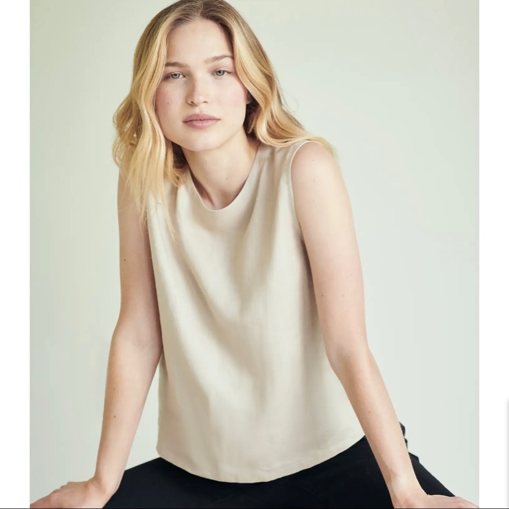 *NWT* Quince 100% European Linen Tank